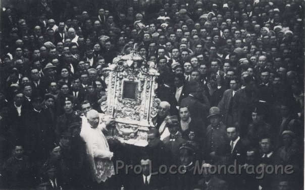 1934 - Processione M. SS. Incaldana.jpg